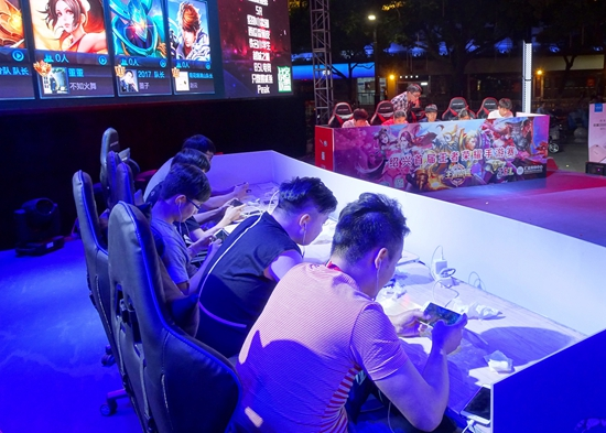 赛前预测：瞳夕、米勒均看好LNG击败WBG