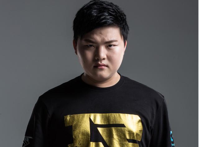 Spirit vs The MongolZ 决赛成为 BLAST Bounty Fall 2025 最受欢迎的比赛