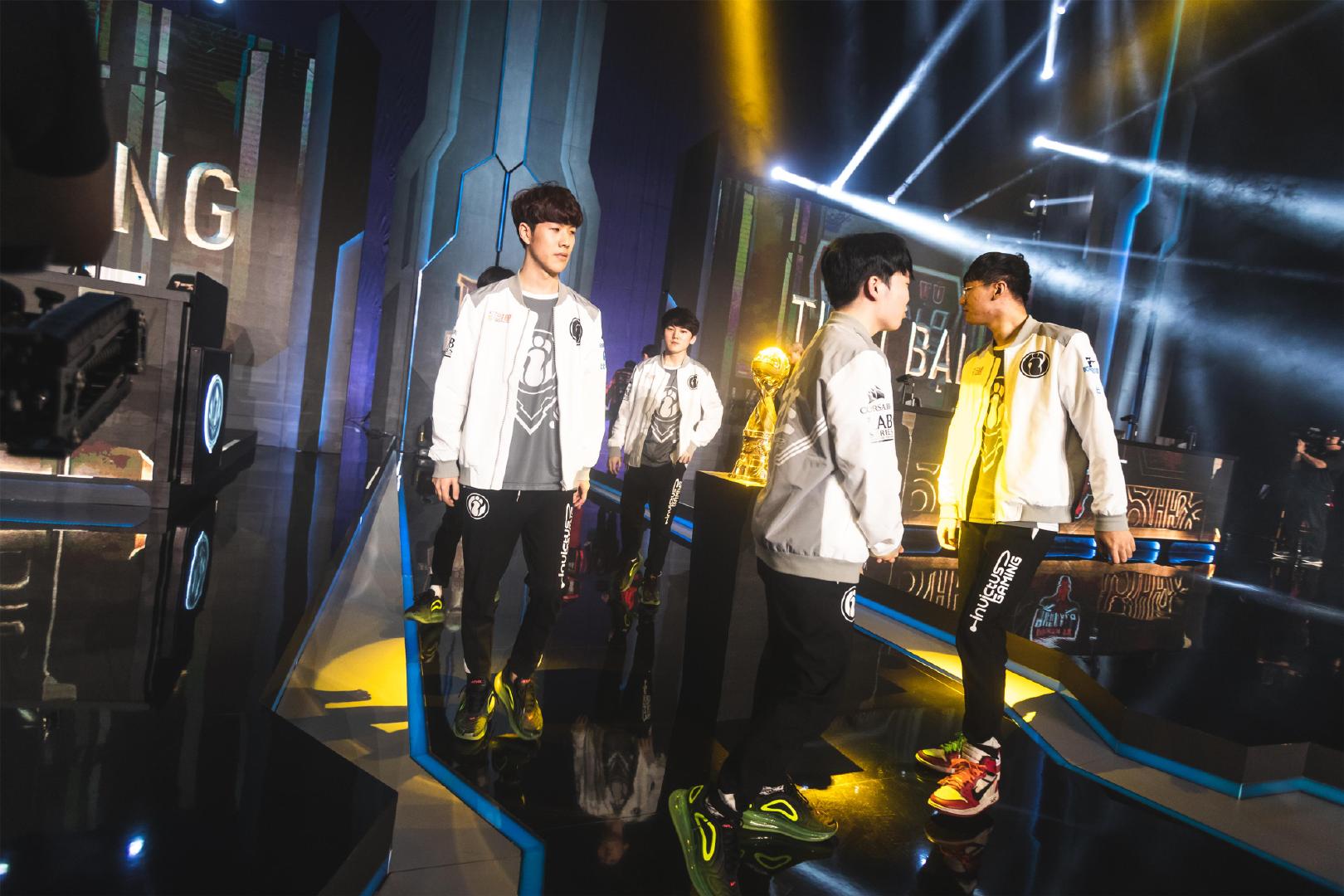 LPL有经纪人私下联系DK选手？DK官方：请勿通过非官方渠道咨询